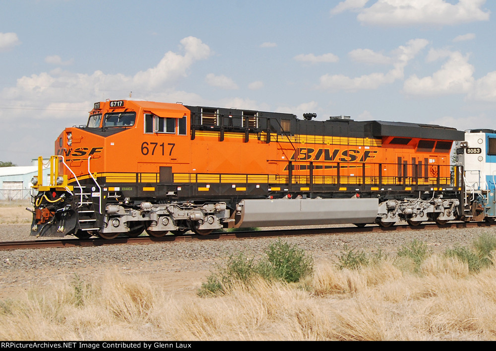 BNSF 6717